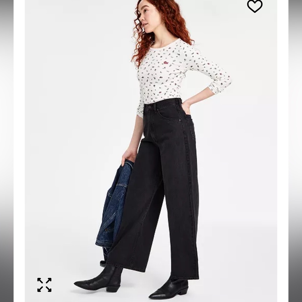 Levi’s Cinch-Waist Lightweight Baggy Jeans